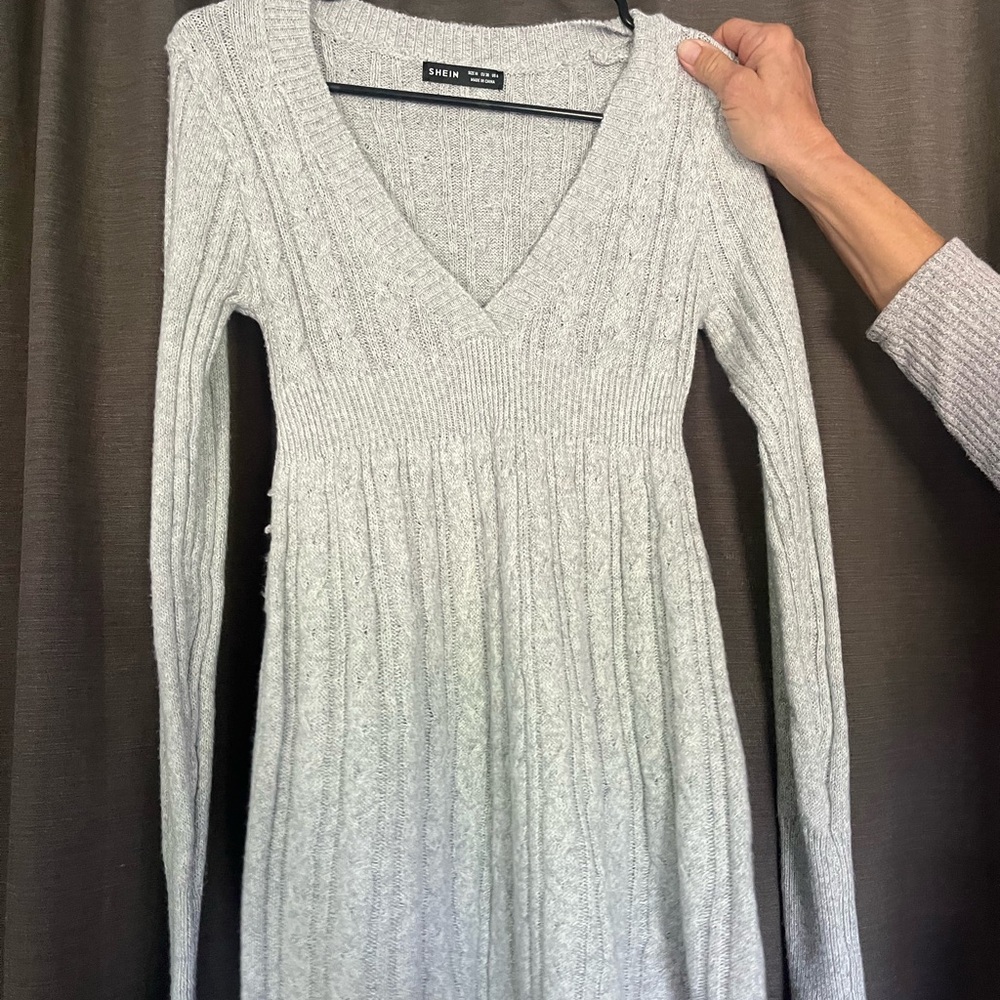 SHEIN Gray V-Neck Long Sleeve Sweater Dress